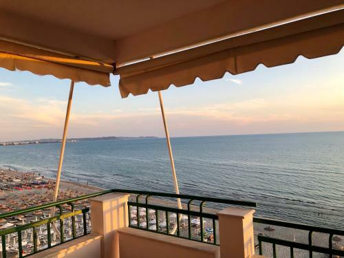 Summertime Luxury Apartment With Amazing Sea View