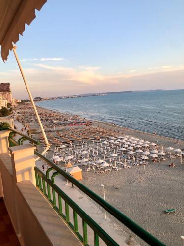 Summertime Luxury Apartment With Amazing Sea View