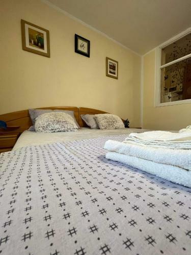 Ema Apartmani