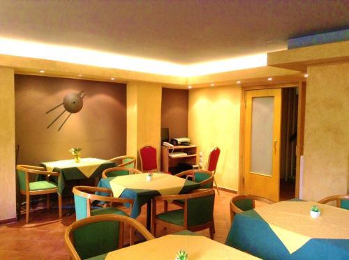 Platon Hotel