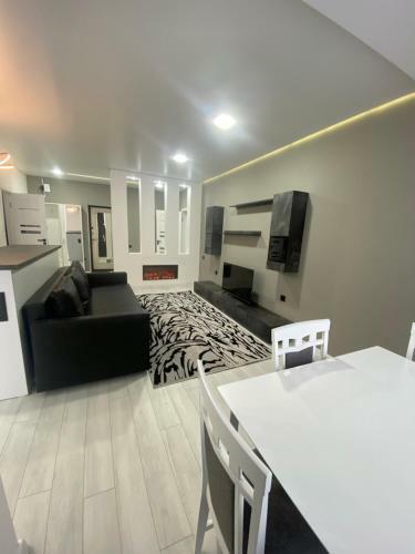 Apartamet Chirie Edinet