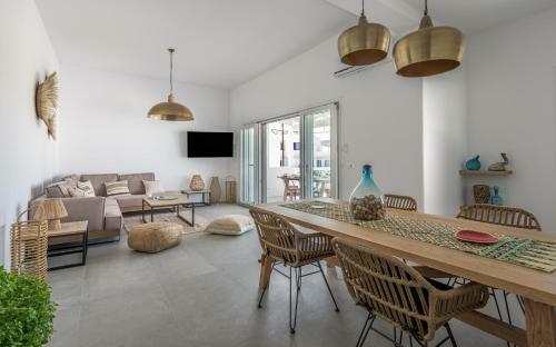 Elyos Boutique Apartments