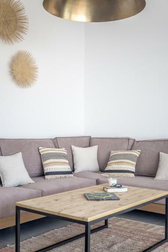 Elyos Boutique Apartments