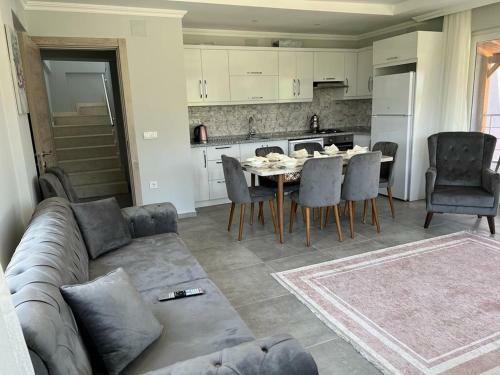 Villa Dream House