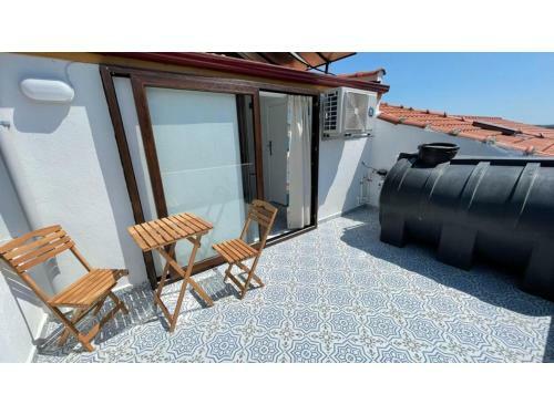 Hostal Khalkis