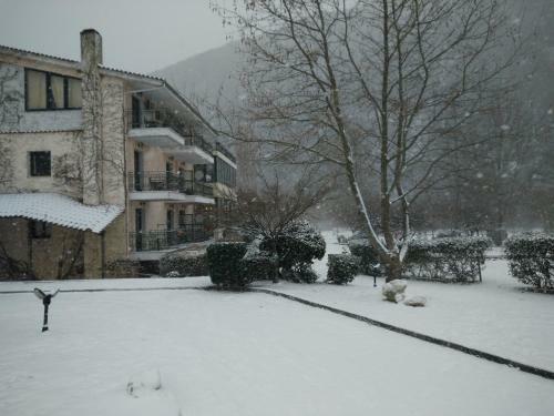 Agriani Hotel