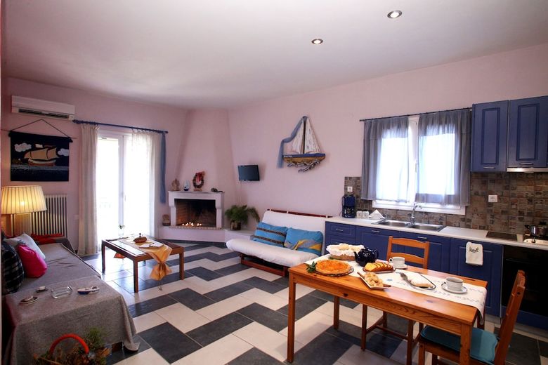 Hostal Studio Maistros