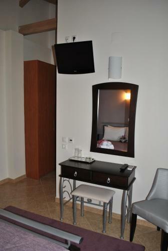 Hostal Iliothea
