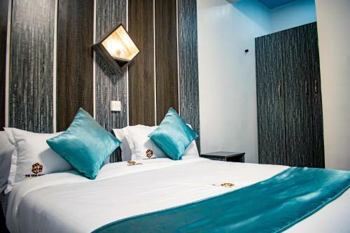 The Gem Hotel