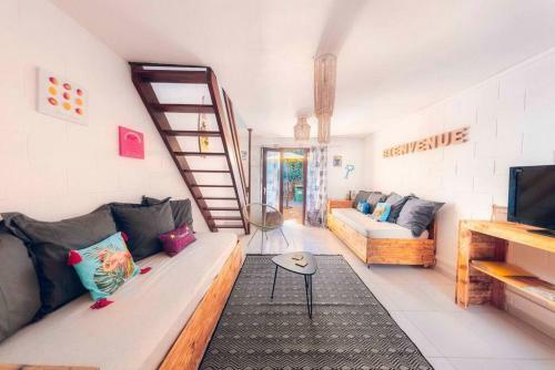 Kaz Lil�e - � 50m de La Plage Roches Noires