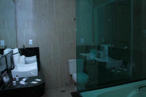Hotel Saron