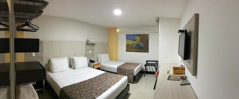 Hotel Genova Prado