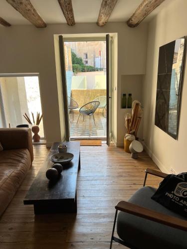 Apartamento Spacious 2br In Arles Historical Center With Terrace