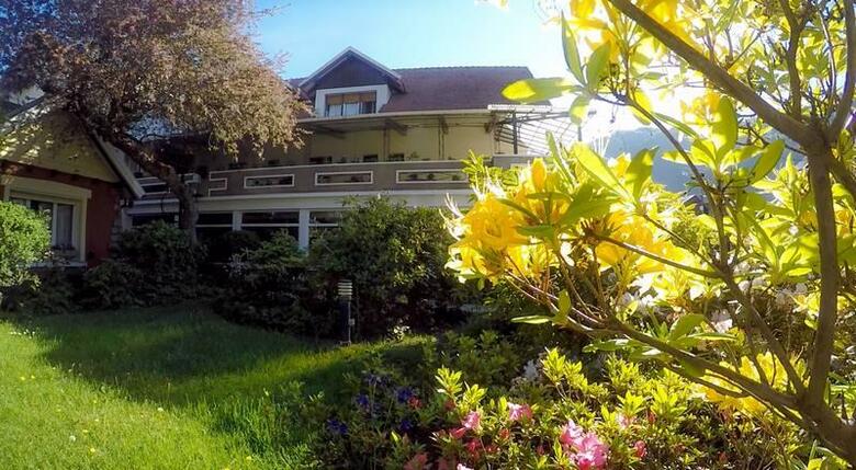 Hotel Crismalu