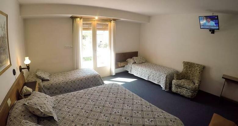 Hotel Crismalu