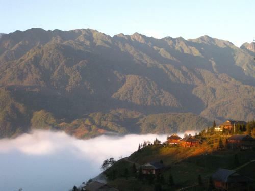 Fansipan Mountain View Sapa Hotel