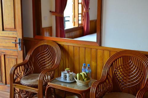 Cat Cat View Hotel