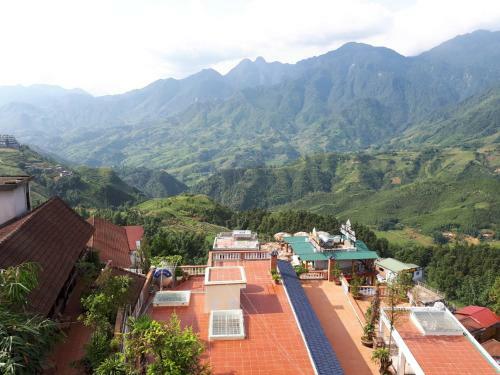 Cat Cat View Hotel