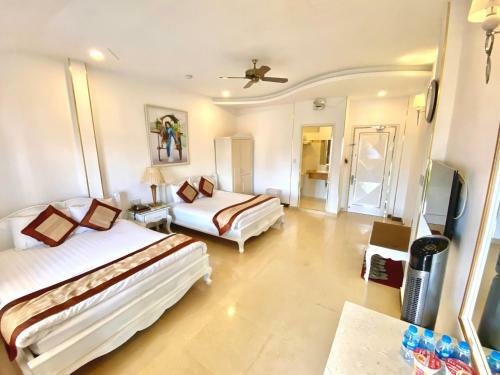 Tulip Hotel