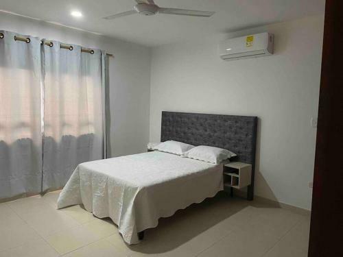 Cic Apartamento Castellana 3piso Parqueadero Gratis
