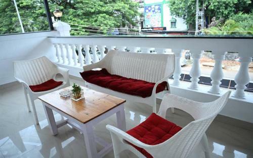 Budget Luxury Hotel By Veda Hospitality