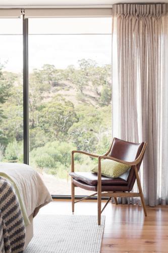 Clifftop At Hepburn - Solitude