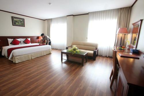 Sunny 3 Hotel