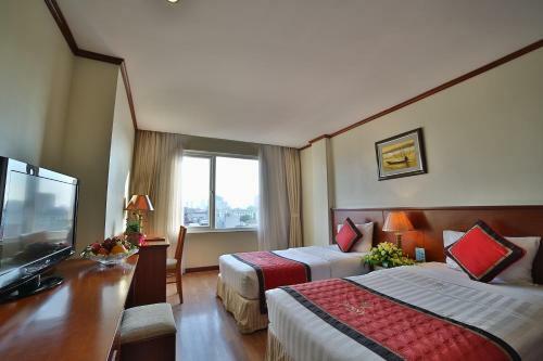 Sunny 3 Hotel