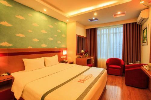 Home Hotel