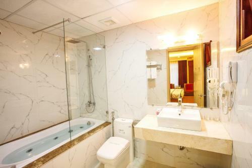Home Hotel