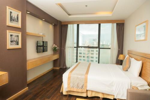 Park Side Sunline Hotel