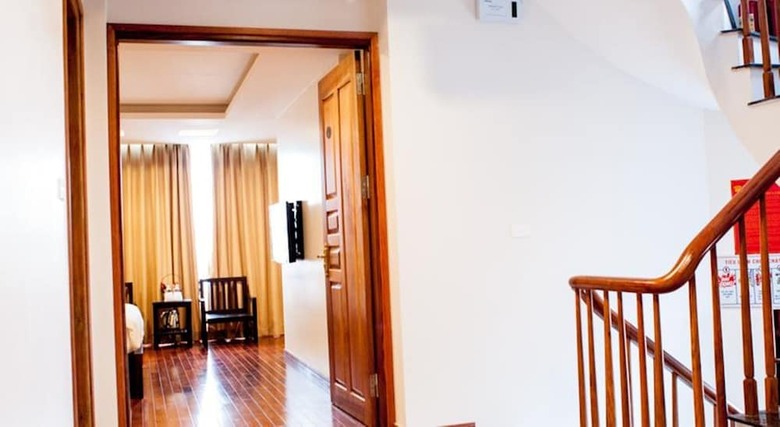 Mely Hotel