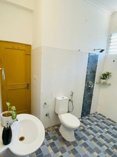Bed & Breakfast Anandmai - Sustainable Living Spaces