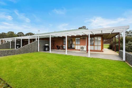 Bed & Breakfast Summerfield Winery And Accommodation