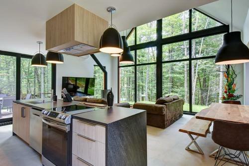 Beautiful Modern Berhauss With Spa And Mezzanine
