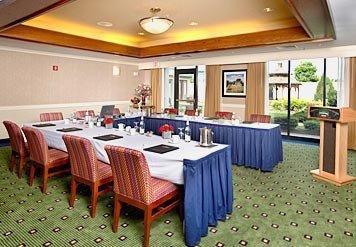 Hotel Courtyard By Marriott