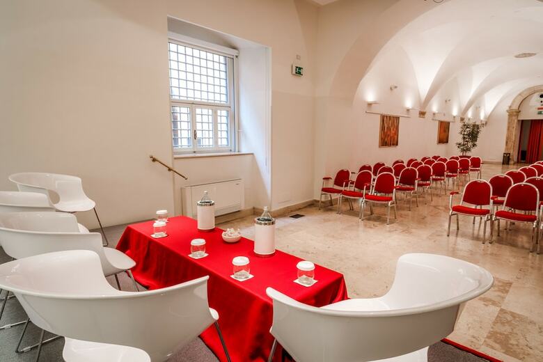 Nazionale Roma Hotel & Conference Center