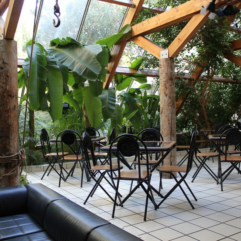 Saint Nicolas Hotel(.)