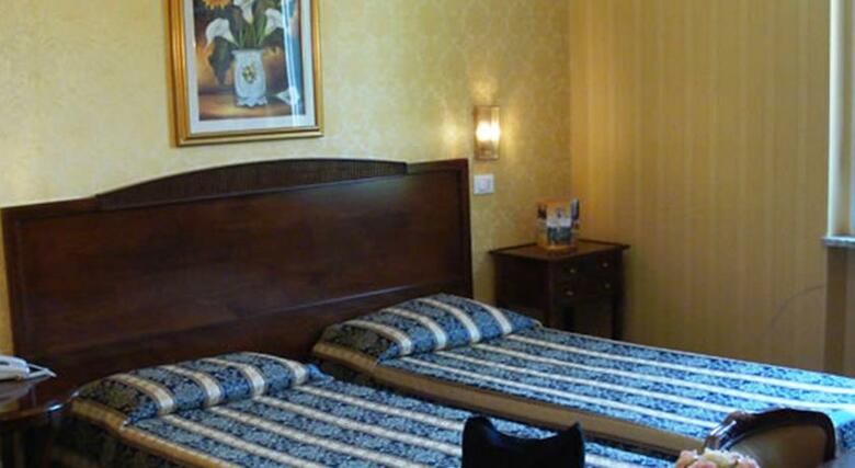 Hotel Villa Aricia