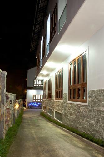 Melody Hotel