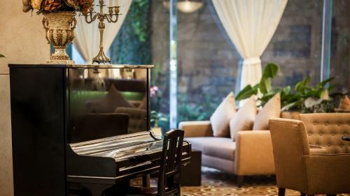 Candle Hotel Hanoi