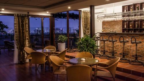 Candle Hotel Hanoi