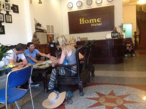 Hue Home Hotel