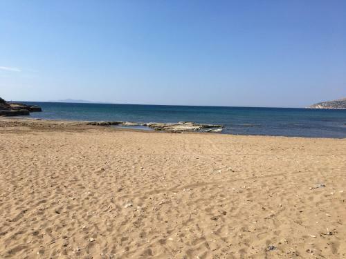 Legrena Beach Apartment