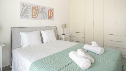 Apartamento A Brand New, Beautifully Decorated Maisonette.