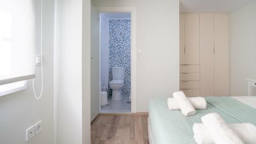 Apartamento A Brand New, Beautifully Decorated Maisonette.