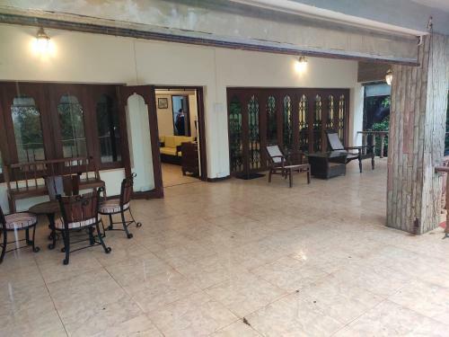 Taskeen Villa, 5 Bhk With Pool, Khandala, Lonavala