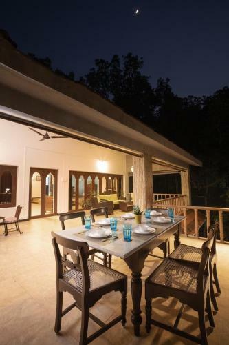 Taskeen Villa, 5 Bhk With Pool, Khandala, Lonavala