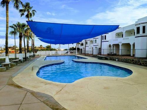 Condominio 237 En Loma Bonita