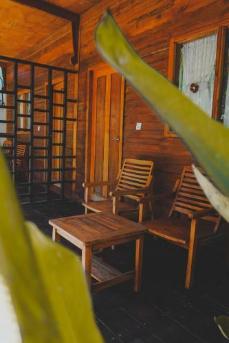 Leaf Coco Bungalow